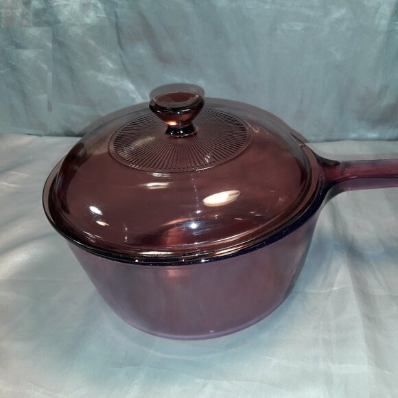 Vintage 90s Cranberry Visions Pyrex Corning 1.5L All-Glass Purple Saucepan w/Lid - Picture 3 of 10